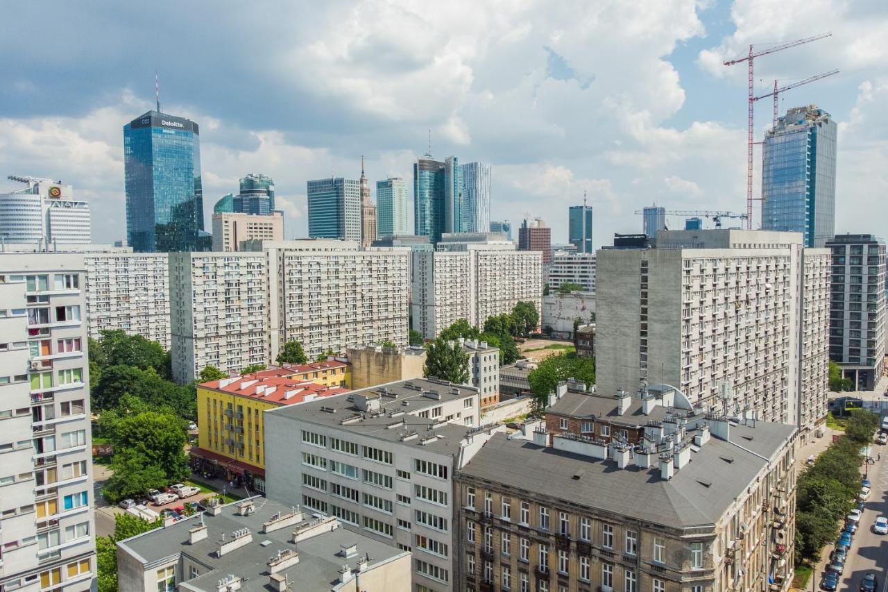 Unitapartaments Short Rent Apartment In Warsaw By Metro Station Rondo Onz Apart With 3Bedrooms 23 Exterior photo