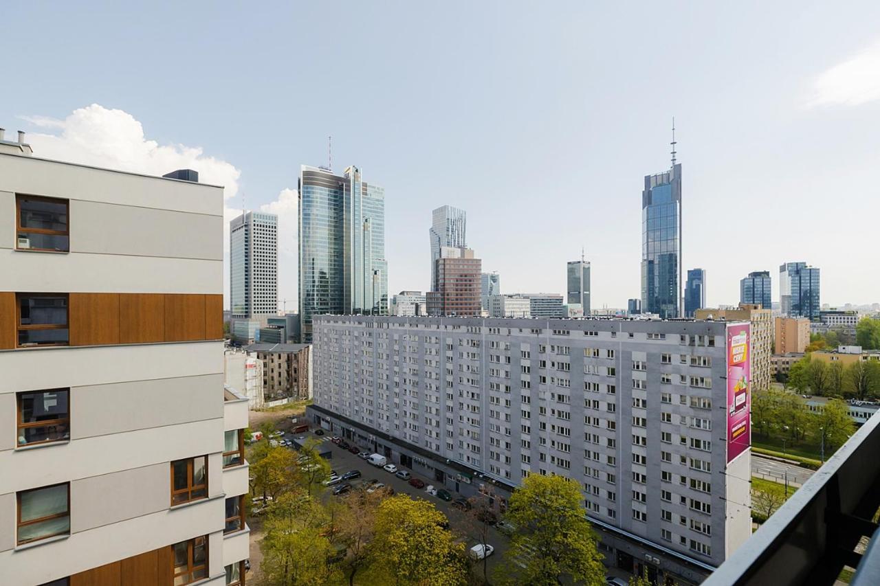 Unitapartaments Short Rent Apartment In Warsaw By Metro Station Rondo Onz Apart With 3Bedrooms 23 Exterior photo